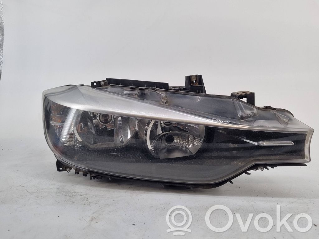BMW 3 F30 F35 F31 Lampa przednia 