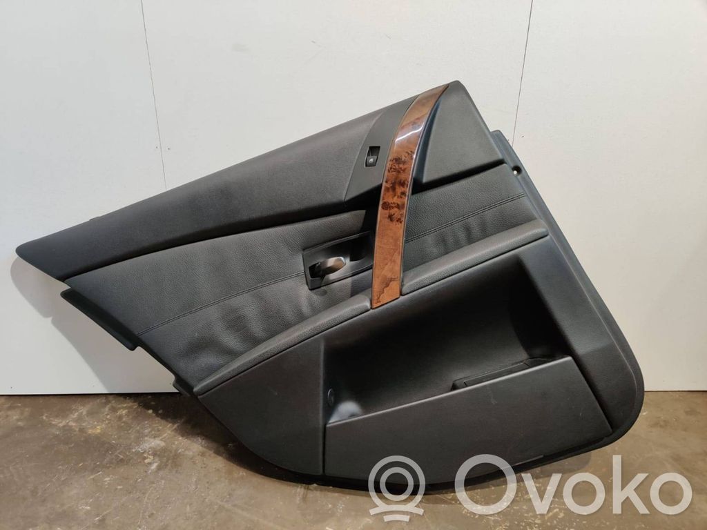 BMW 5 E60 E61 Apšuvums aizmugurējām durvīm 