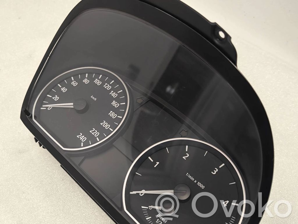 BMW 1 E81 E87 Speedometer (instrument cluster) 