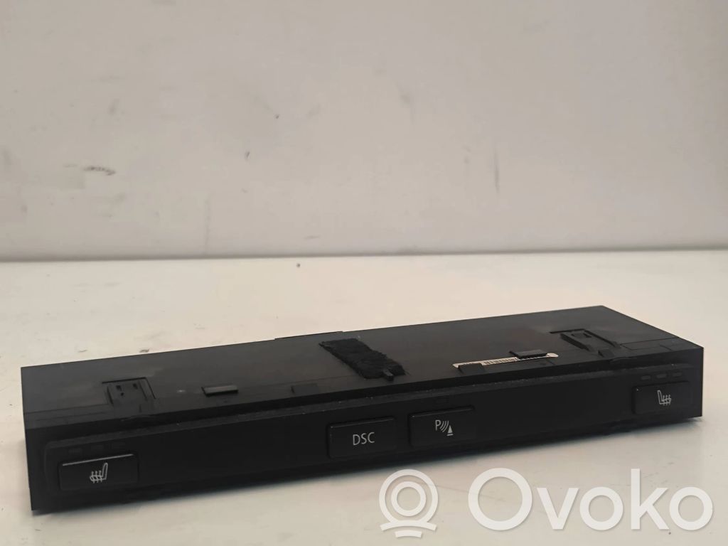 BMW 5 E60 E61 Seat heating switch 