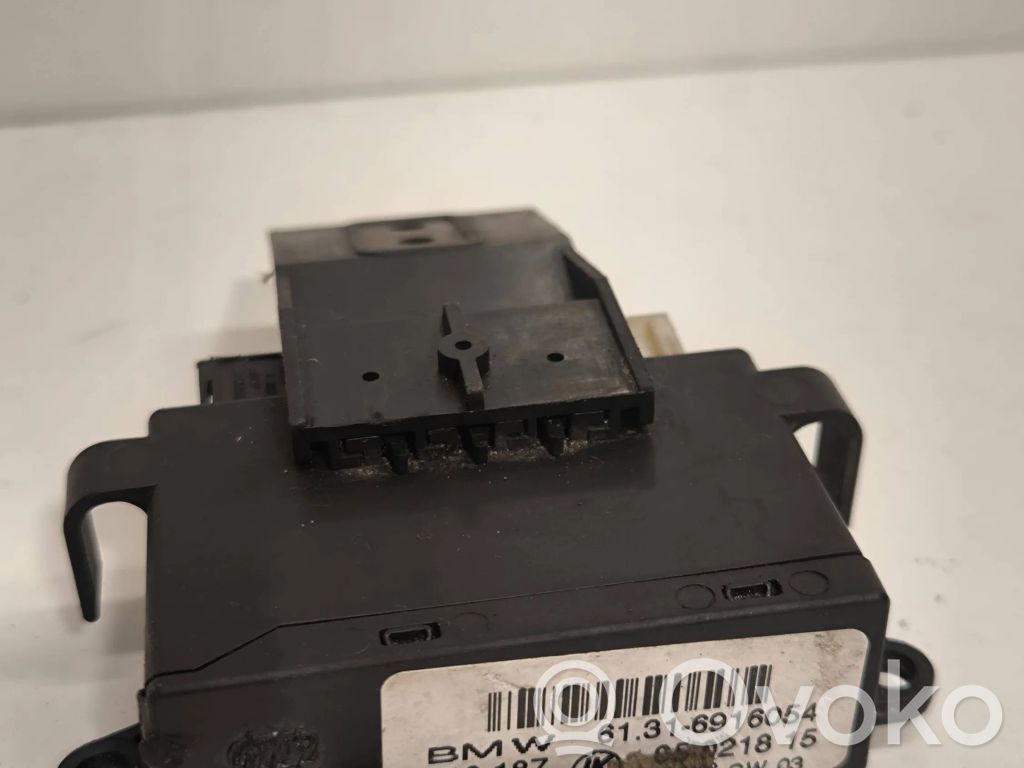 BMW 3 E46 Wing mirror control module 
