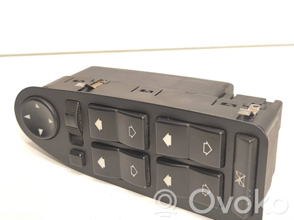 BMW 5 E39 Electric window control switch 