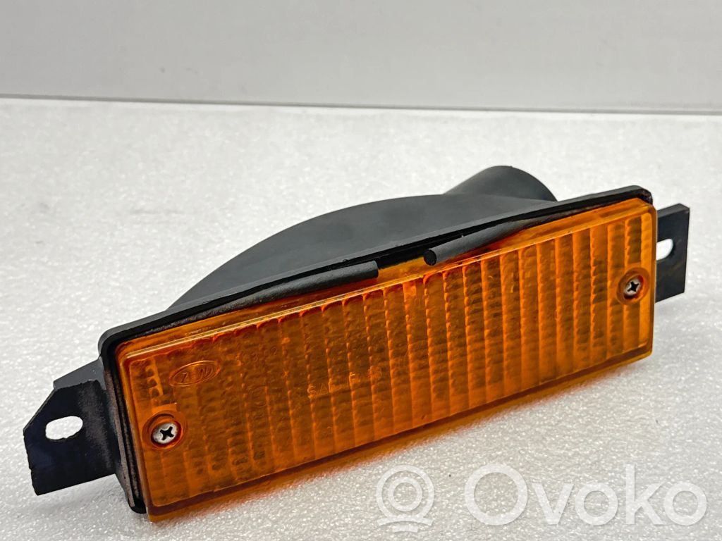 BMW 3 E30 Front indicator light 
