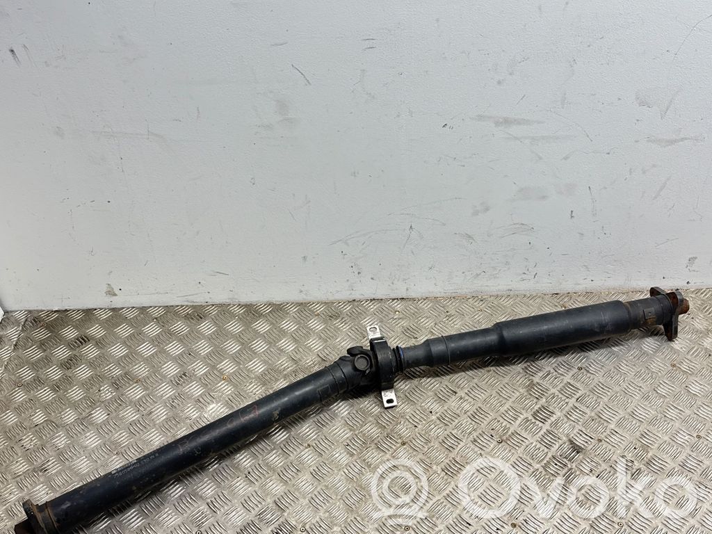 BMW 3 E90 E91 Kardanas komplekte 