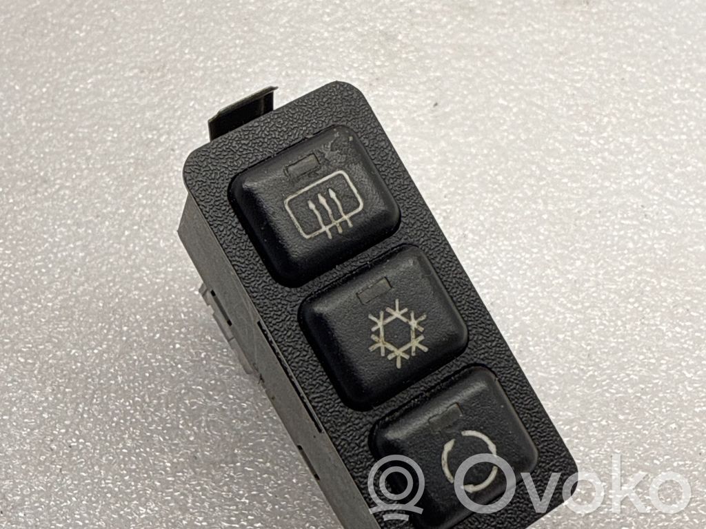 Windscreen/window heater switch   1391764,03051000,6131