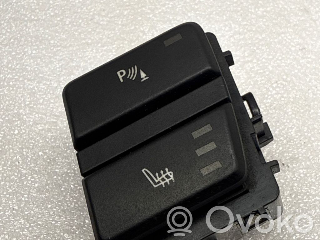 BMW 5 E60 E61 Seat heating switch 