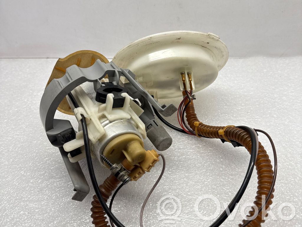 BMW 7 E65 E66 In-tank fuel pump 