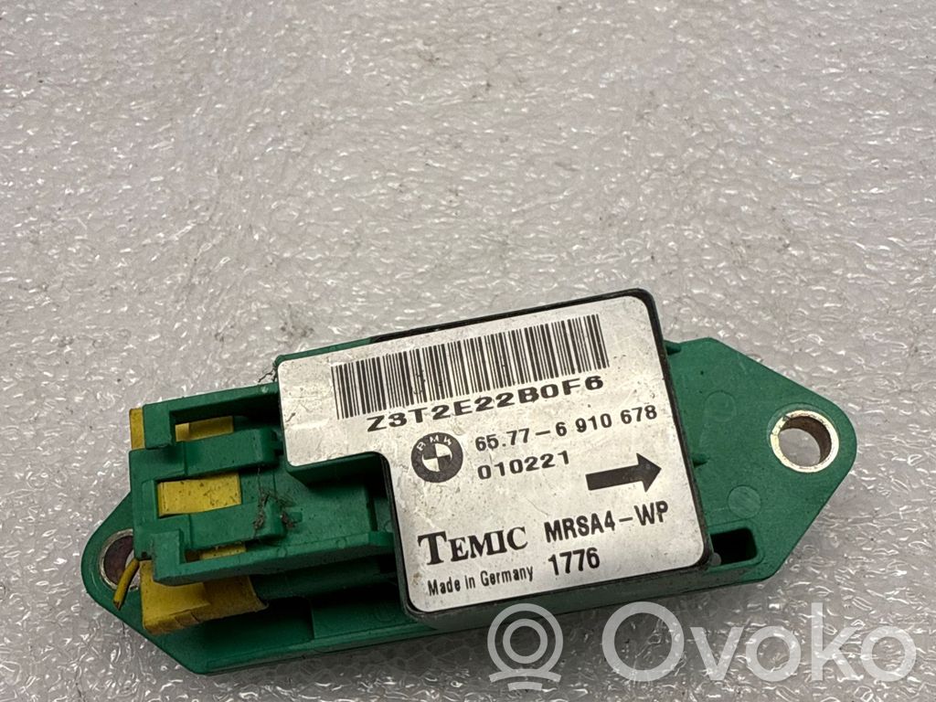 BMW 5 E39 Airbag deployment crash/impact sensor 