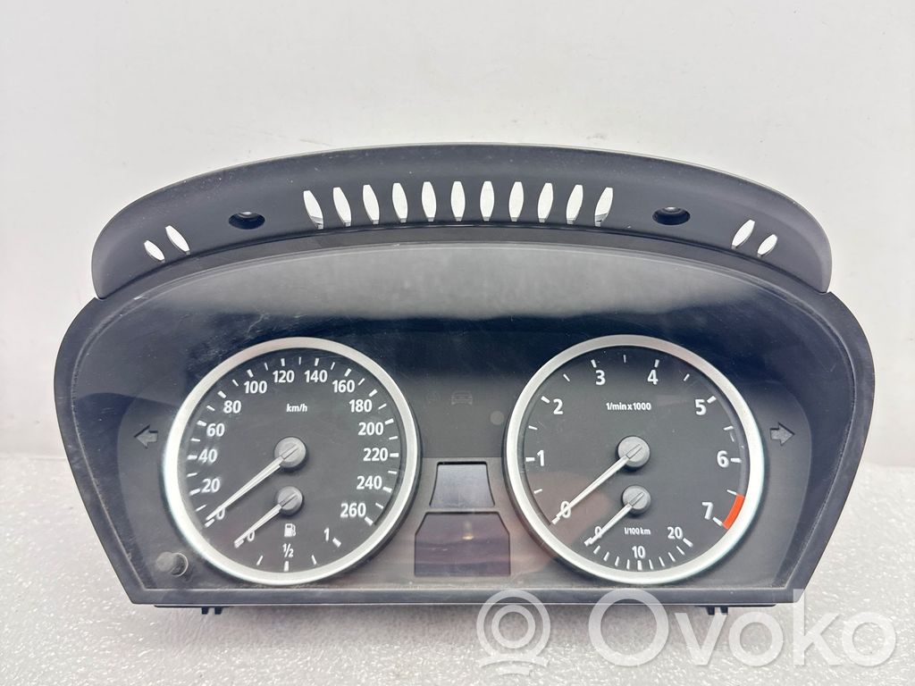 Speedometer (instrument cluster)   6937610,62116937610,110080213