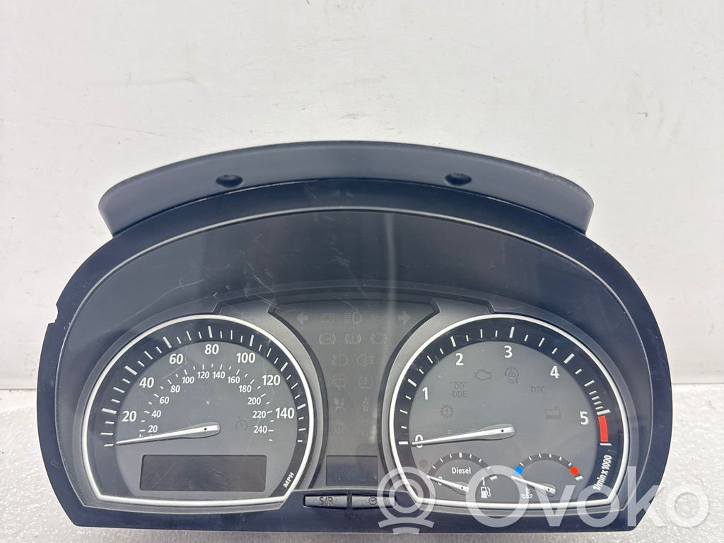 BMW X3 E83 Speedometer (instrument cluster) 