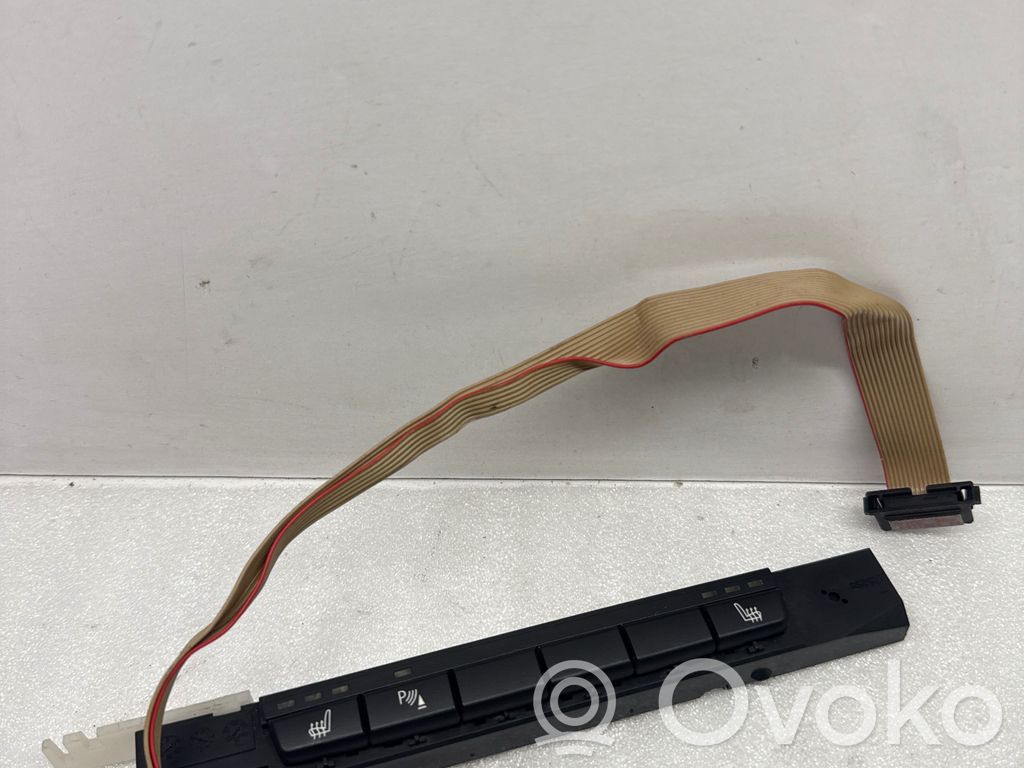 BMW 1 E81 E87 Seat heating switch 