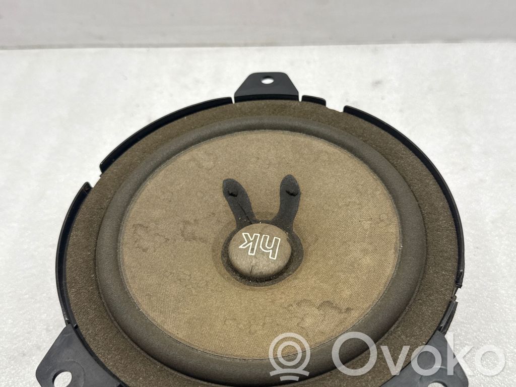 BMW 3 E46 Front door speaker 