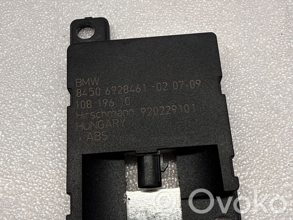 BMW 5 E60 E61 Bluetooth antenna 