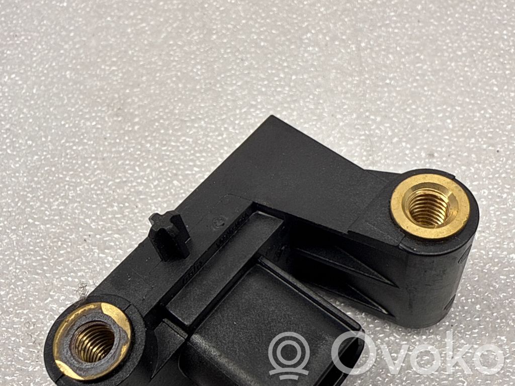 Airbag deployment crash/impact sensor   6977398,001513,100709,04E5C45D