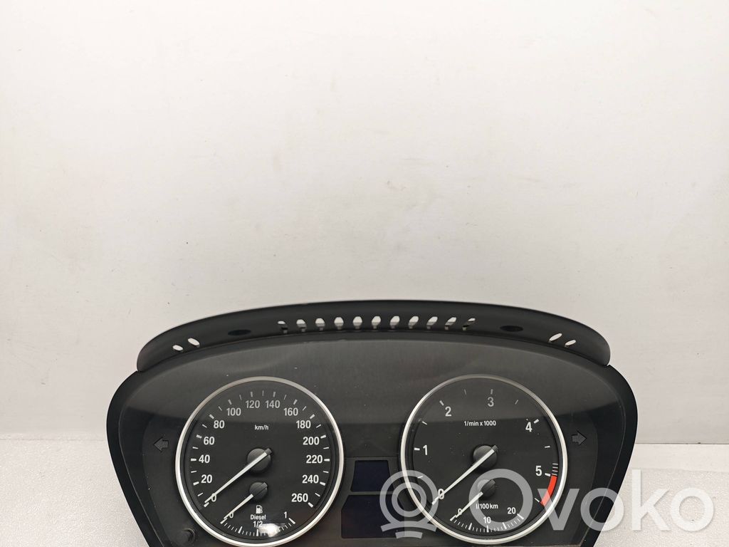 BMW 5 E60 E61 Speedometer (instrument cluster) 