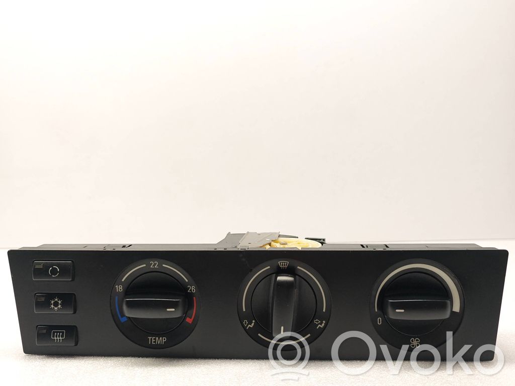 BMW 5 E39 Climate control unit 