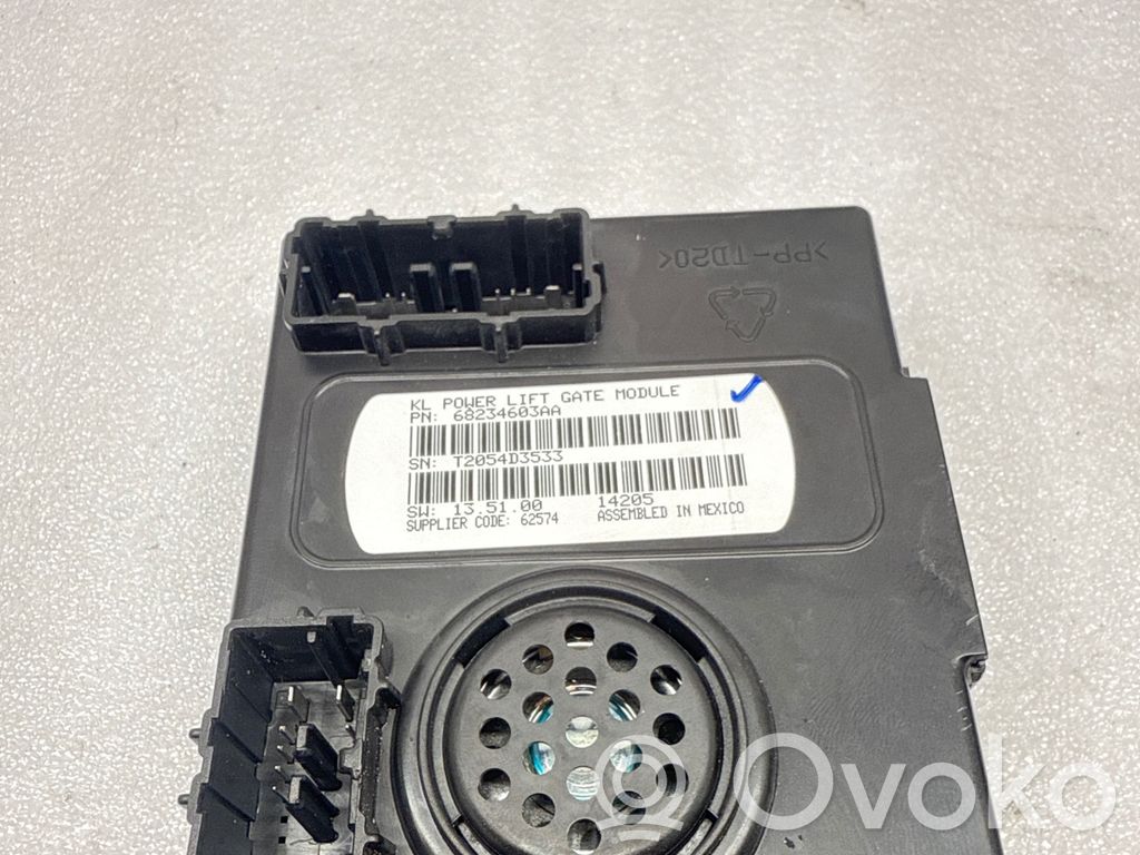 Jeep Cherokee Tailgate/trunk control unit/module 