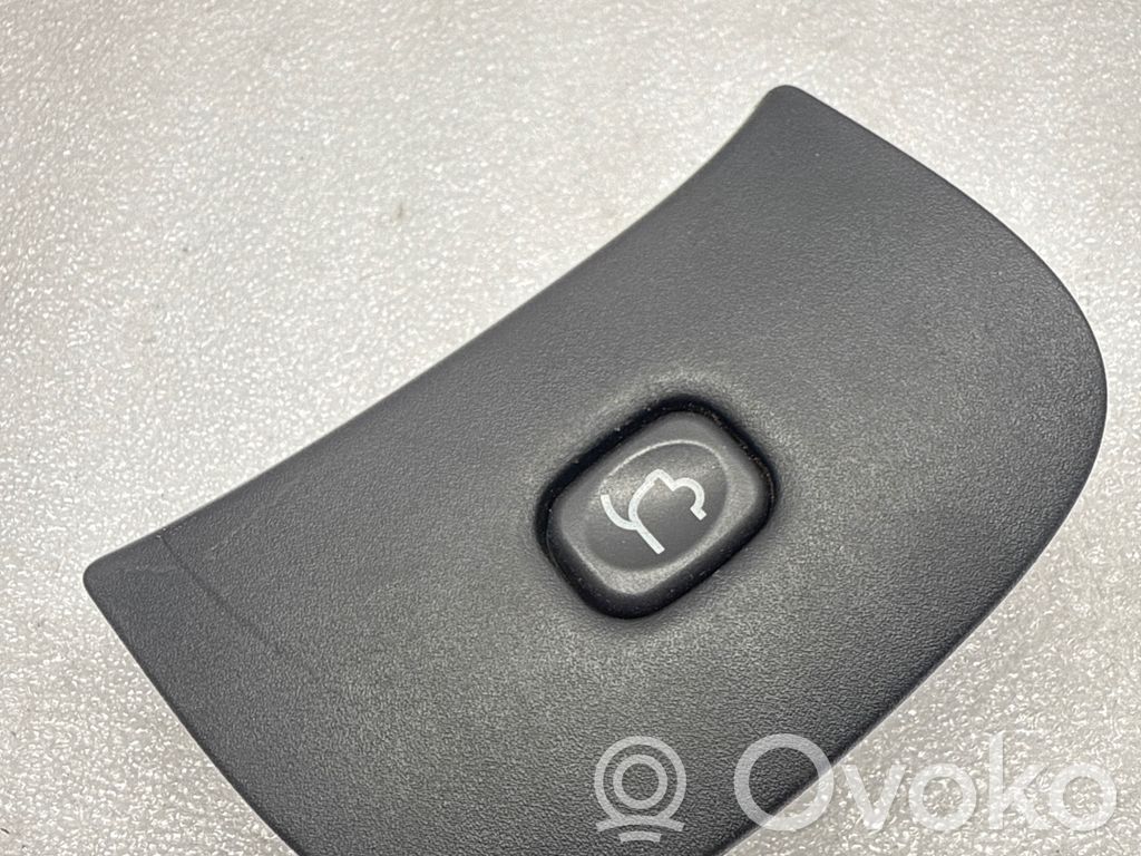 Tailgate/trunk/boot open switch   M0A15697AA,55115A