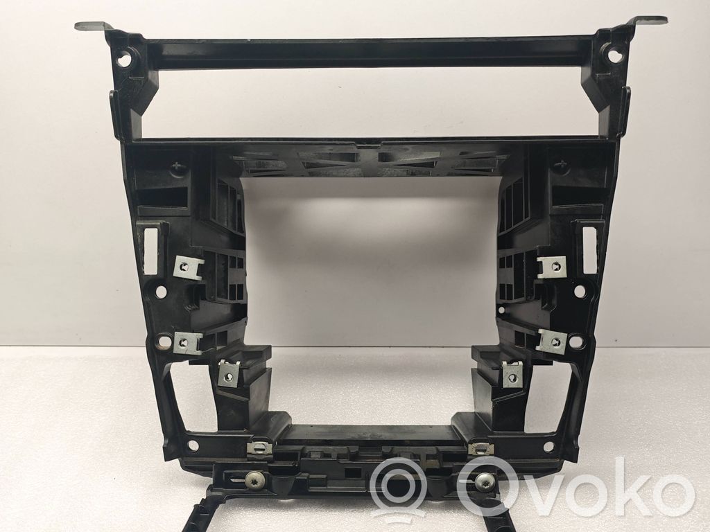 BMW 5 E60 E61 Dashboard center trim panel 