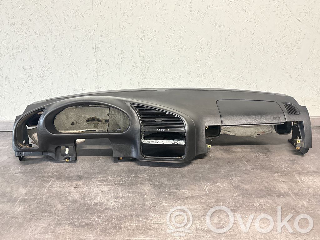 BMW 3 E36 Panelė 