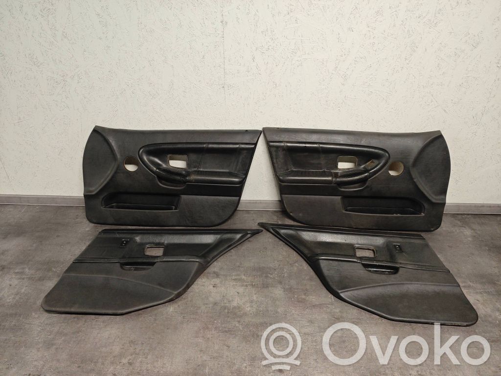 BMW 3 E36 Istuimien ja ovien verhoilusarja 