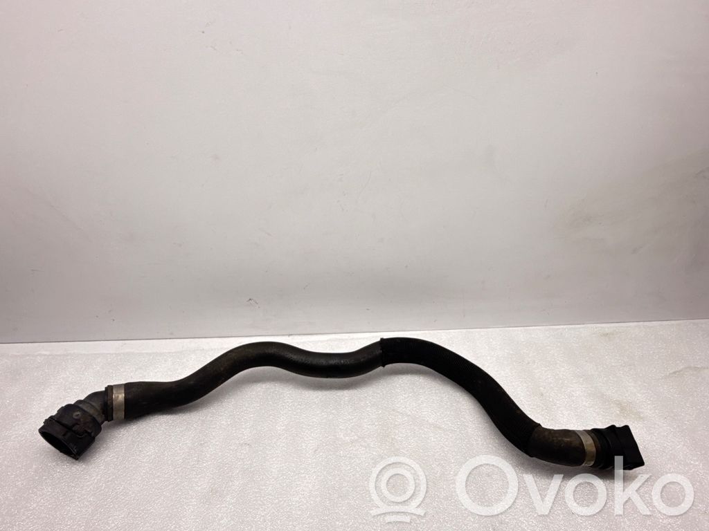 BMW 7 F01 F02 F03 F04 Tubo flessibile del liquido di raffreddamento del motore 