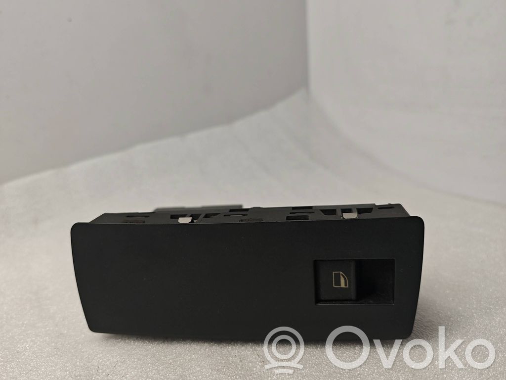 Przyciski szyb   6952800,HW05SW06,0438KAL01