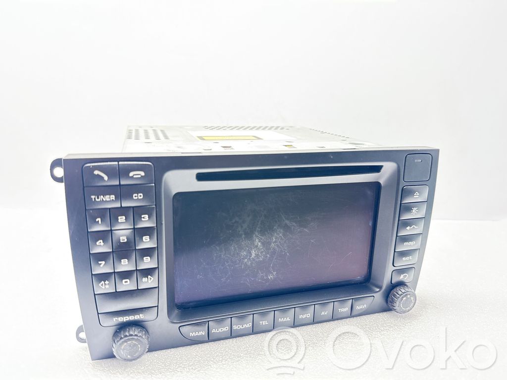 Porsche Cayenne (9PA) Panel / Radioodtwarzacz CD/DVD/GPS 