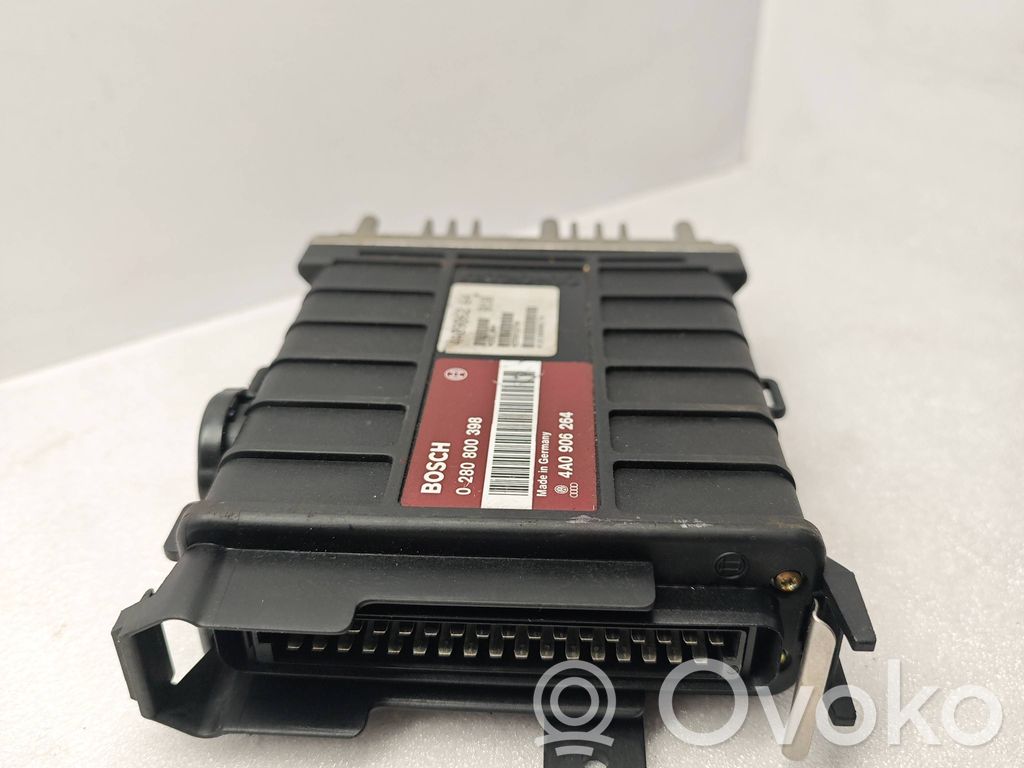 Engine control unit/module   4A0906264,0280800398