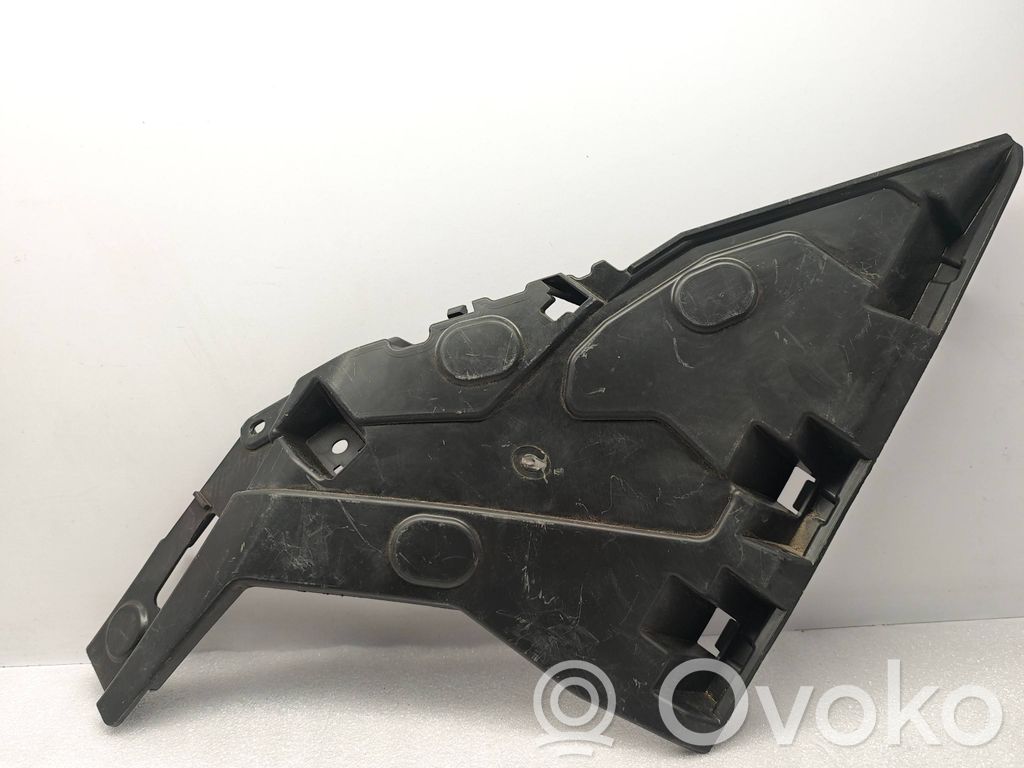 BMW X5 F15 Uchwyt / Mocowanie błotnika przedniego 