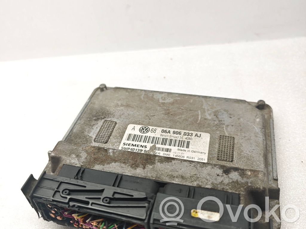 Volkswagen Golf IV Engine control unit/module 