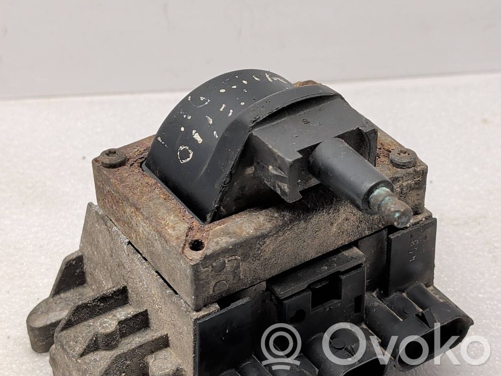 Volvo 460 High voltage ignition coil 