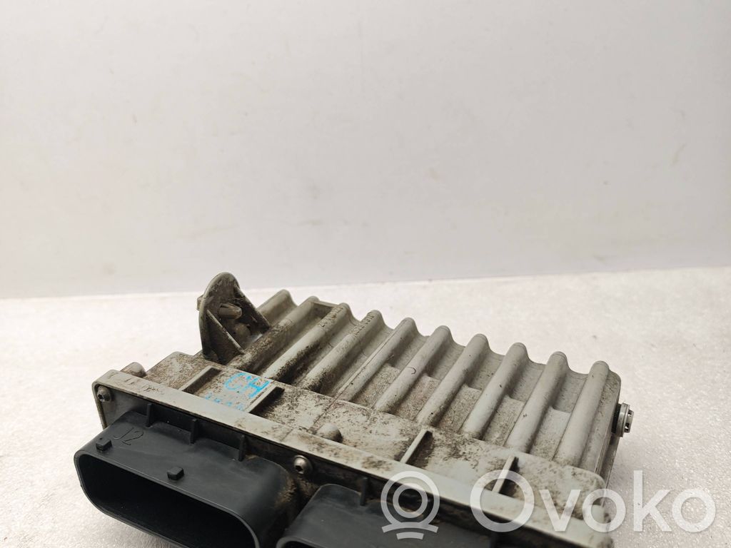 Opel Zafira A Fan control module 