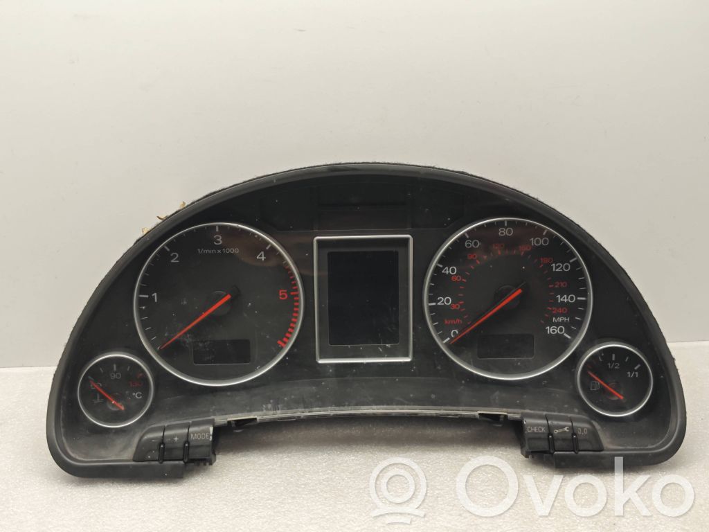 Audi A4 S4 B6 8E 8H Vitezometru (grup de instrumente) 