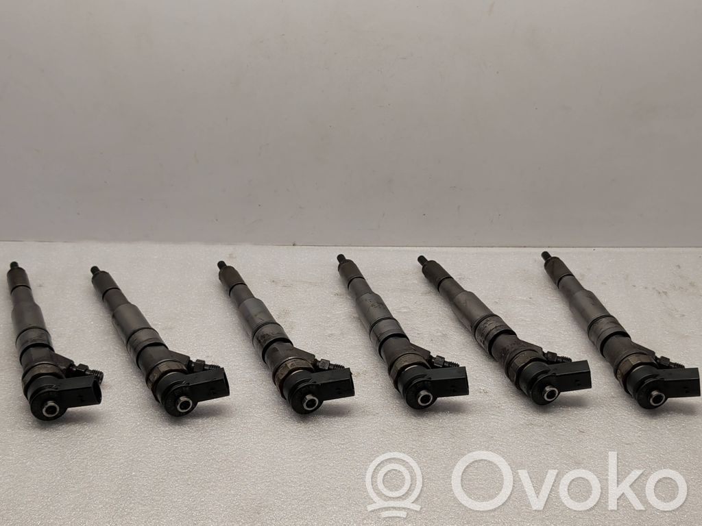 Fuel injectors set   7793836,0445110216