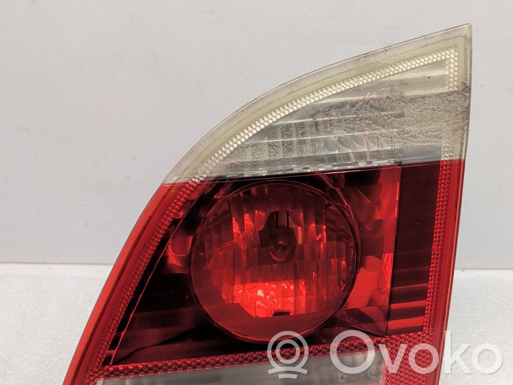 BMW 5 E60 E61 Takaluukun takavalot 