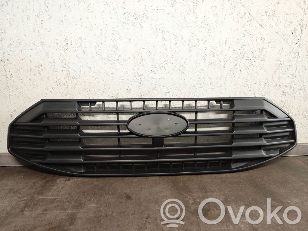 Maskownica / Grill / Atrapa górna chłodnicy   PZ3117B968A,PZ3117B968B,PZ3117A,B73117