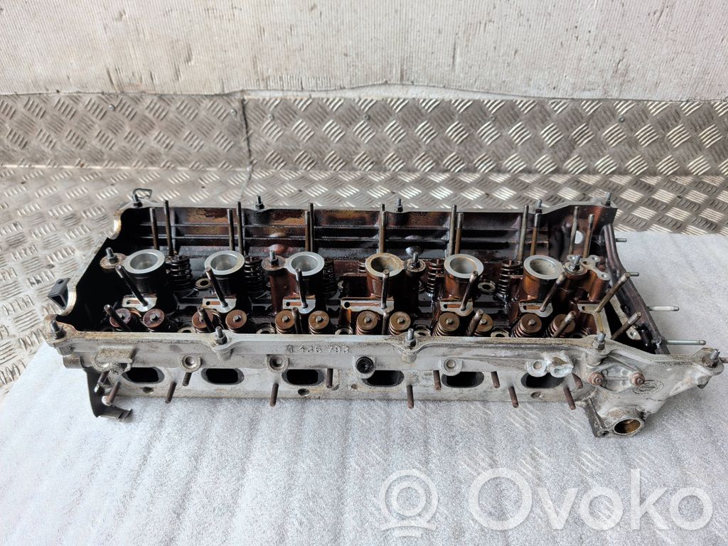 BMW 3 E46 Culata del motor 