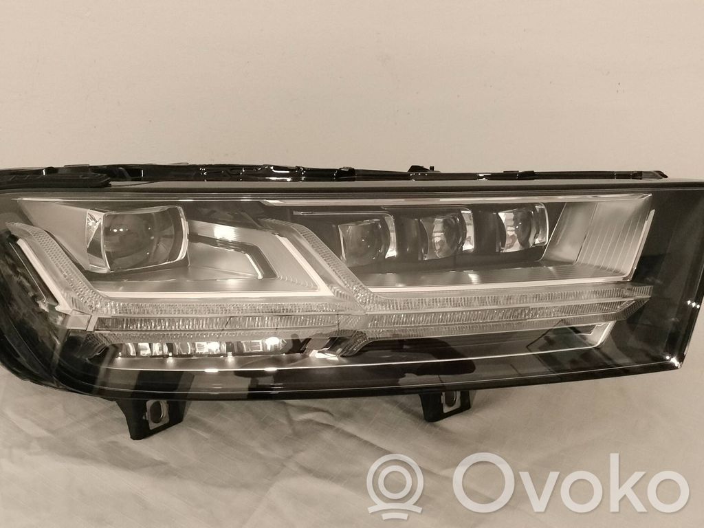 Audi Q7 4M Scheinwerfer 