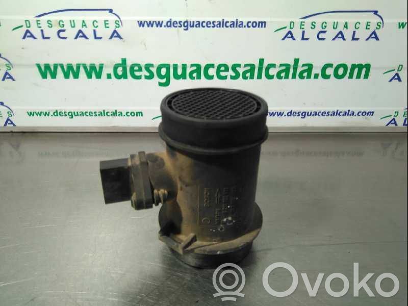 Audi A4 S4 B5 8D Debitmetru aer 