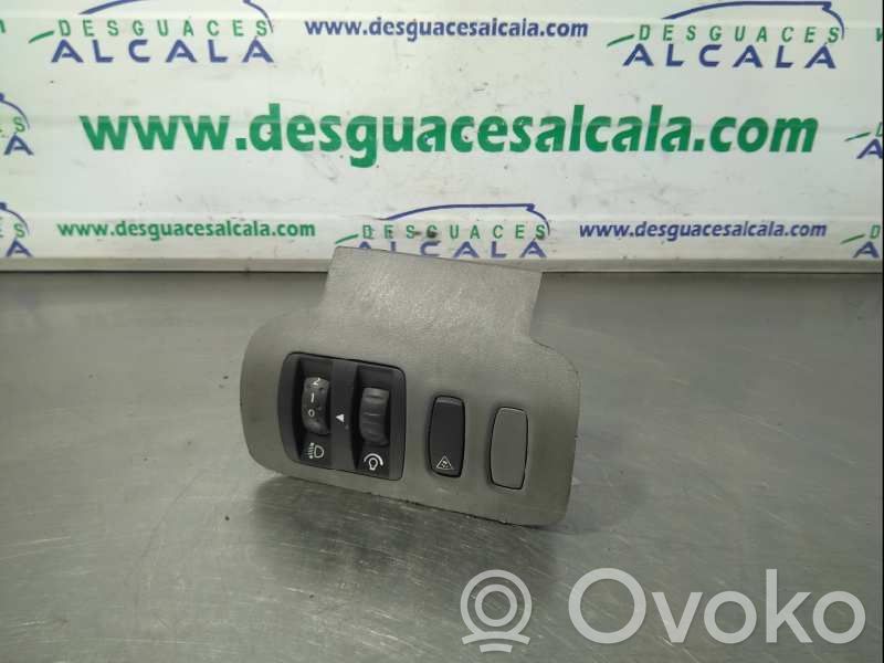 Renault Scenic II -  Grand scenic II Windscreen/window heater switch 