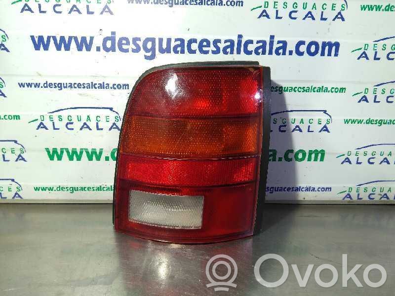 Lampa tylna