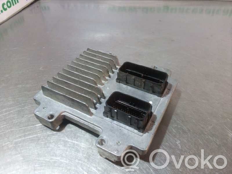 Unidad de control/módulo del motor   E8312639891