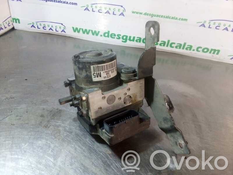 Unidad de control/módulo del ABS   96414760