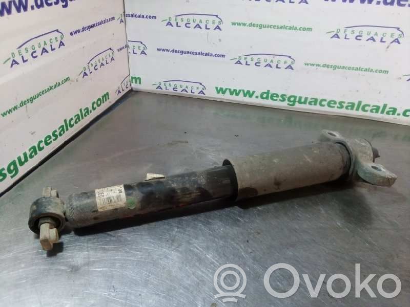 Aizmugurē amortizators   E1GC18W002