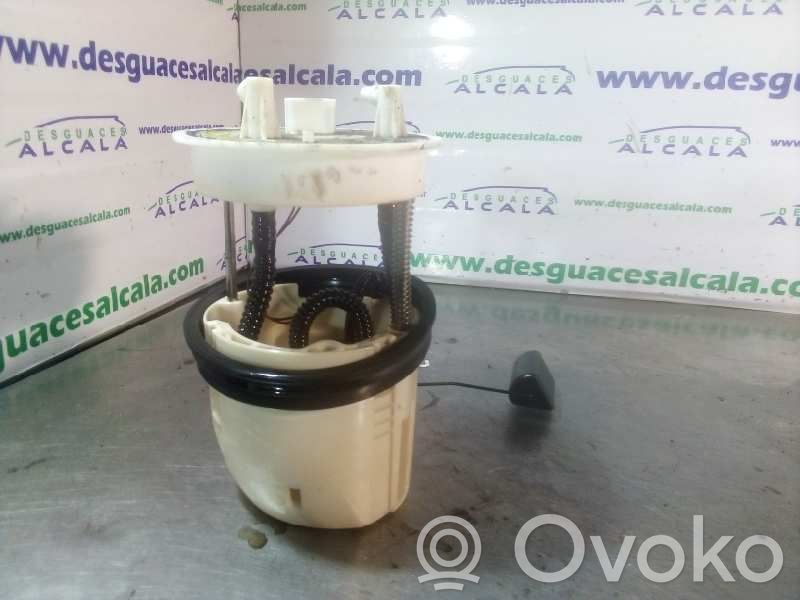 Mazda CX-3 Bomba interna de combustible 