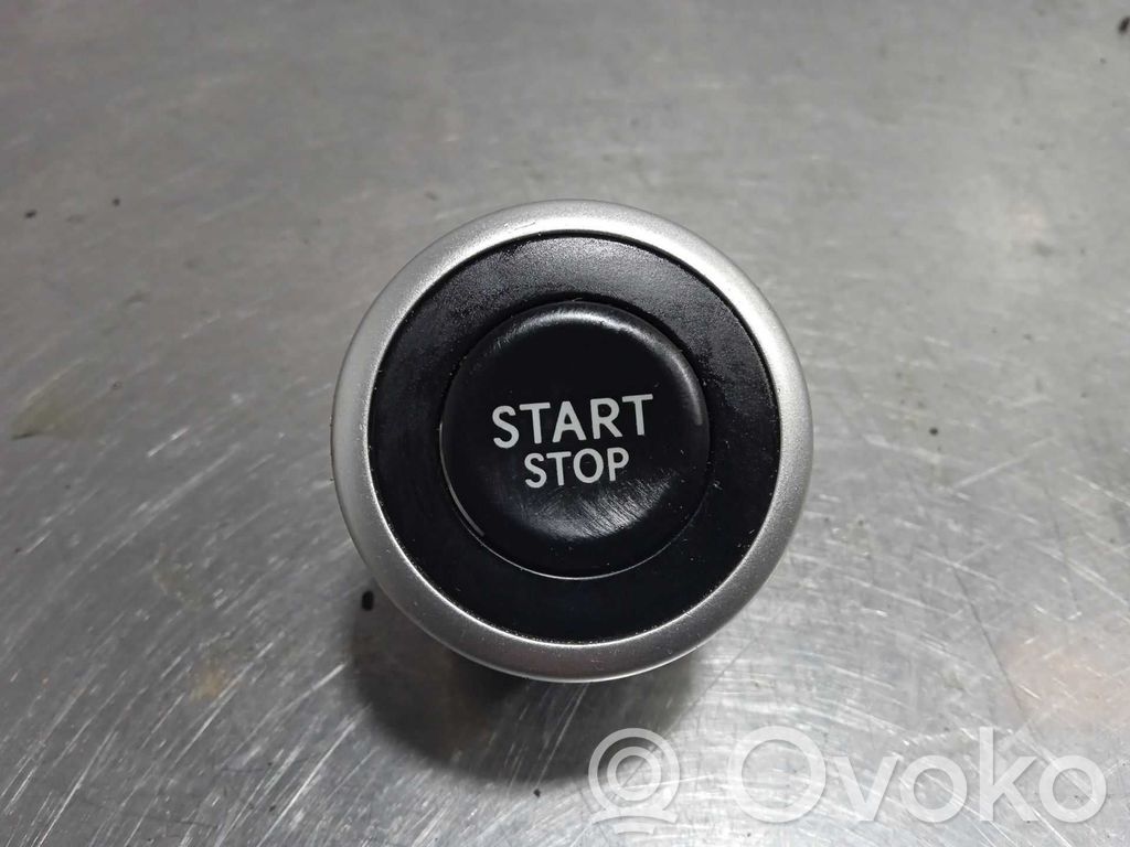 Renault Koleos I Windscreen/window heater switch 