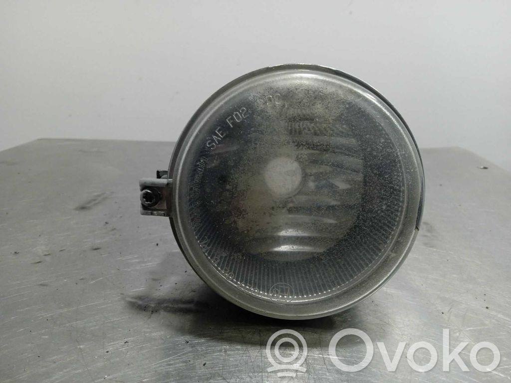Feu antibrouillard avant   82210663