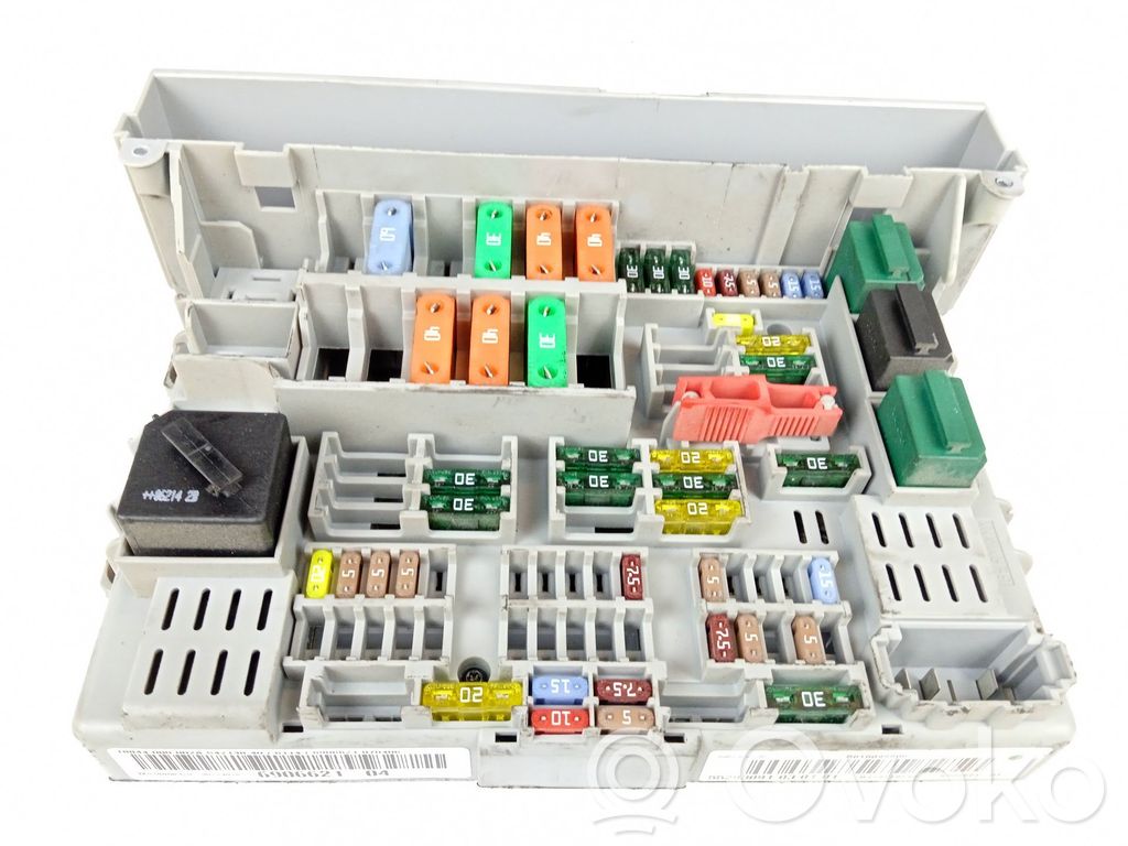 Unidad de control del BSM   690662104