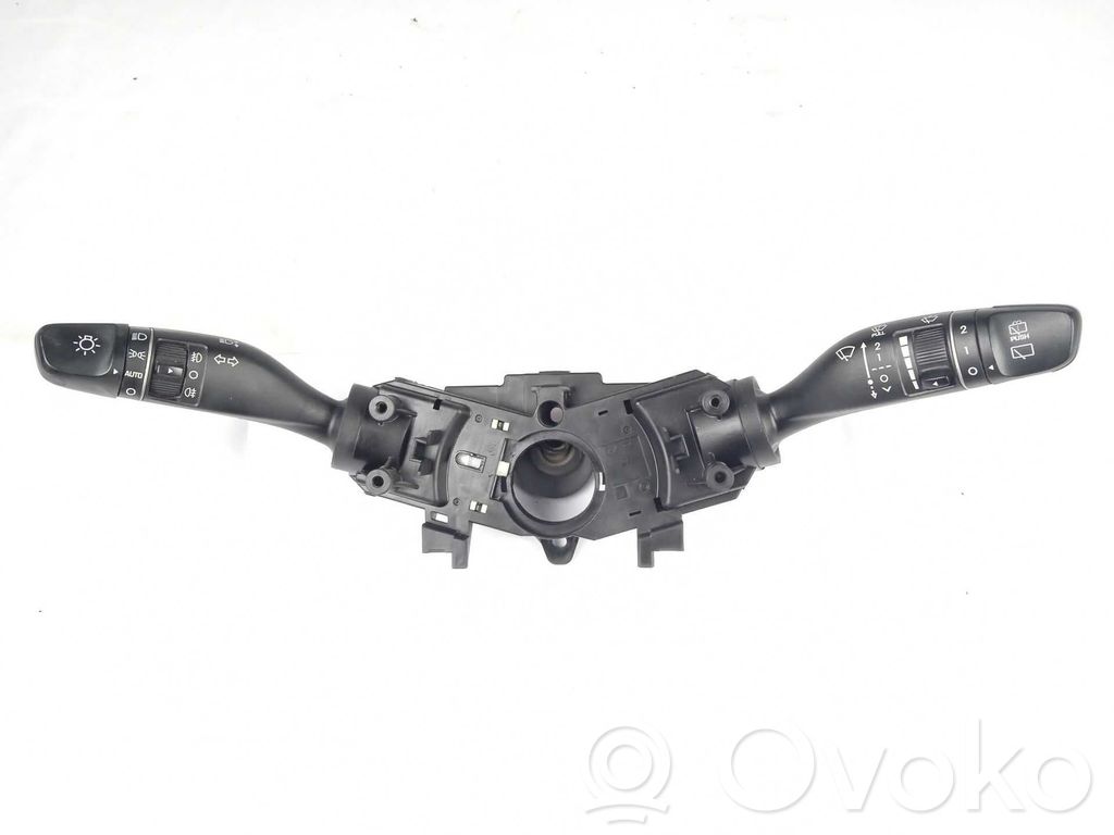 Hyundai Tucson TL Interruptor de control multifunción 